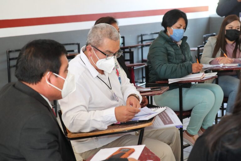 Realizan 5ta sesión del consejo técnico escolar