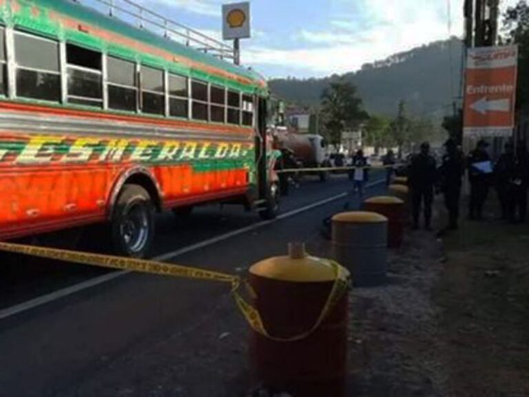 ‘Me lo mataron… Él sólo salió a asaltar’: madre de ladrón abatido