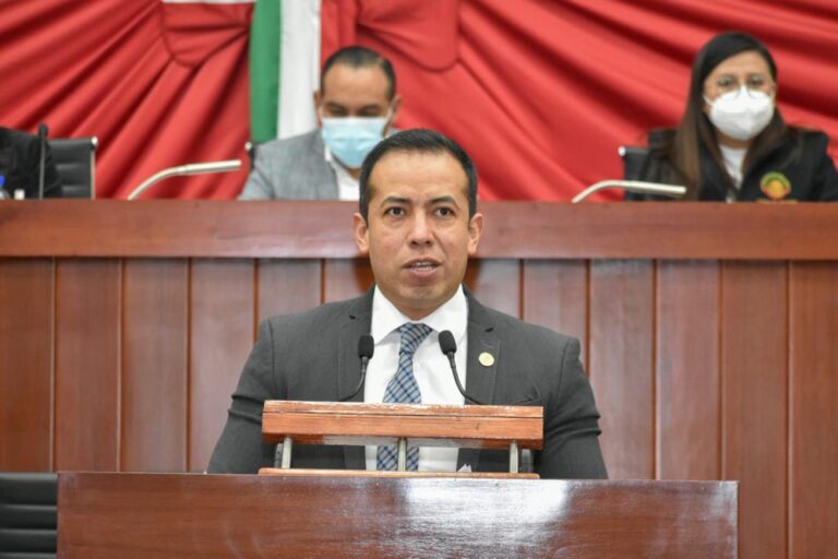 Aprueban diputados reformas para dotar atribuciones fiscales al representante del Patronato Antonio Díaz Varela