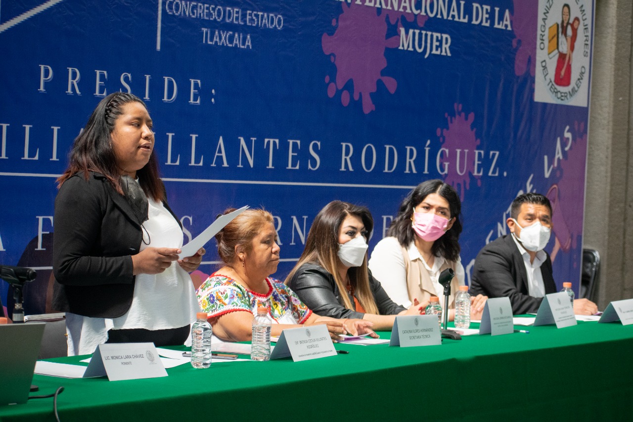 FORO SORORIDAD ENTRE MUJERES
