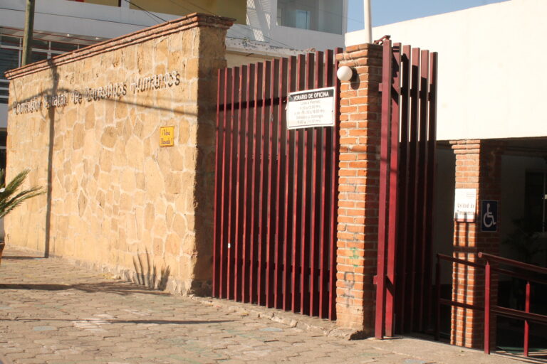 Inicia CEDH Expediente de Queja Sobre Caso de Policías Municipales y Menor en Calpulalpan