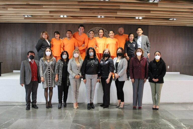 Concientizan los TSJ de Tlaxcala y Morelos sobre equidad de género con una obra de teatro  