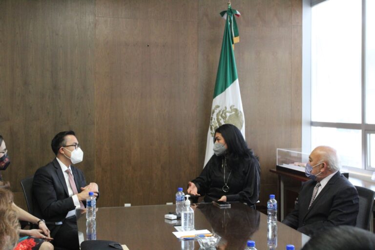 Presenta TSJE el libro «El Nuevo Sistema de Justicia laboral en México»