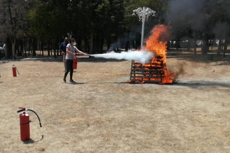 Protección Civil Estatal capacitó a personal del ITE