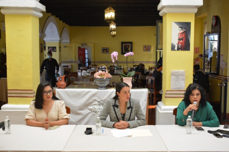 Secture y Fundación Salvatierra Presentaron los Globos de Oro 2022