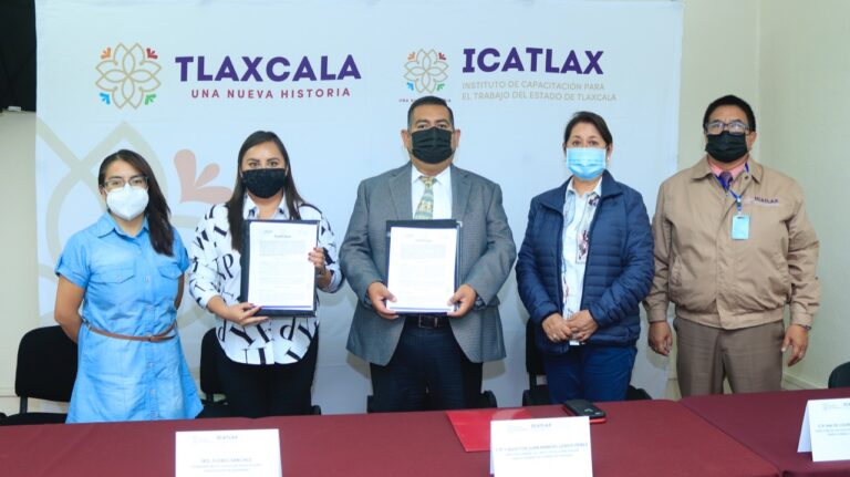 Facilitan asociación de mujeres tlaxcaltecas e Icatlax cursos de capacitación