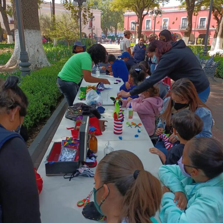 Celebran con éxito el Día internacional del Libro en Tlaxcala