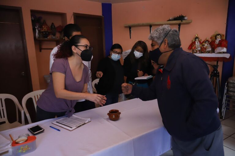 Verifica Fonart que artesanos tlaxcaltecas empleen esmaltes libres de plomo