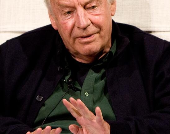 Eduardo_Galeano_ltk_(cropped)