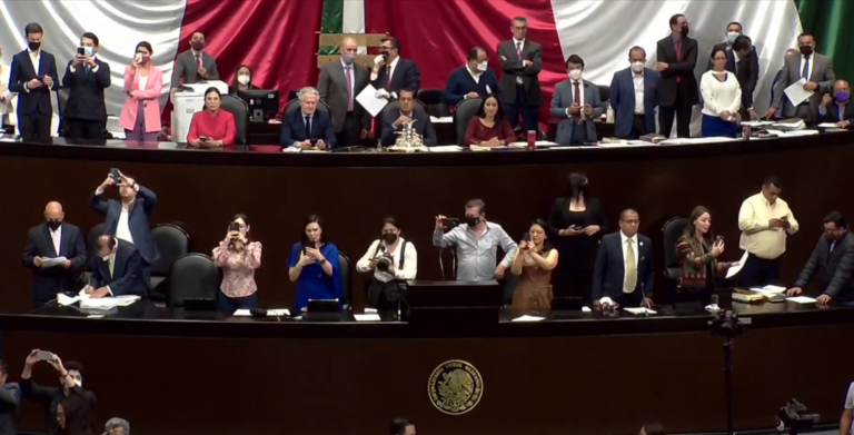 Con 223 Votos, el Congreso Desechó la Iniciativa de Reforma Eléctrica