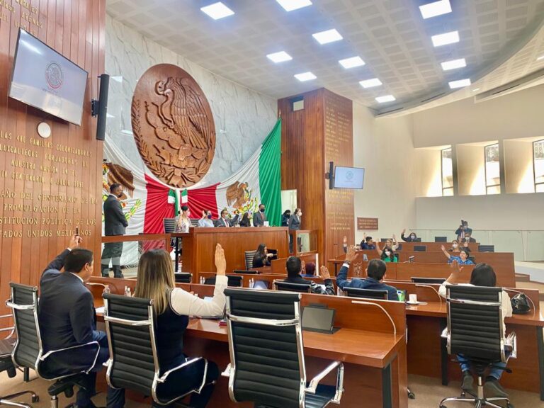 Congreso de Tlaxcala declara Heraldo de la Educación al Dr. Ricardo Lorenzetti