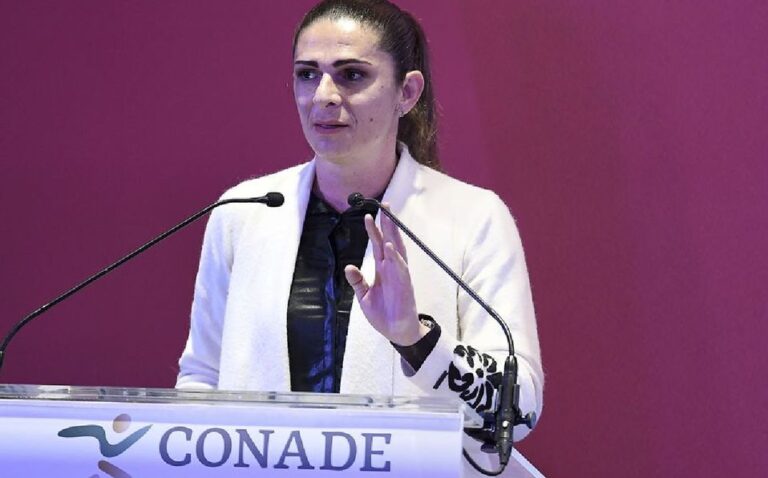 Deportistas Mexicanos sufrieron reducción mensual de sus becas