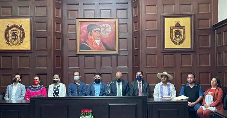 Intérpretes y traductores en lenguas indígenas, fundamentales para que llegue justicia