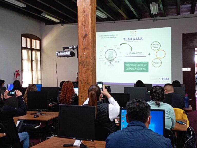 IEM capacitó a entidades públicas sobre manejo de dato del Banavim