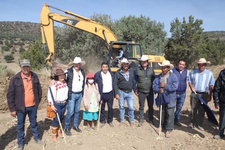 SIA inicia proyecto de aprovechamiento de agua para uso agrícola