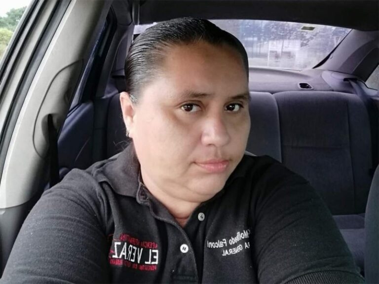 Matan a balazos a dos periodistas afuera de un Oxxo en Veracruz