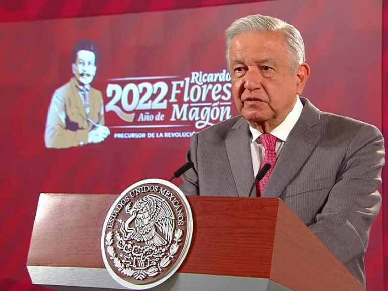 López Obrador felicitó y recordó lucha de madres buscadoras