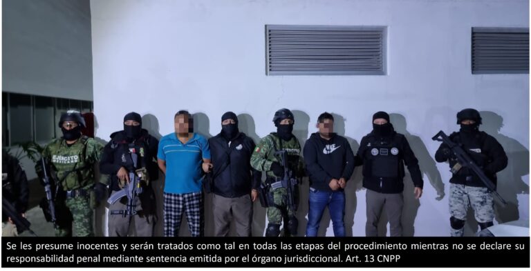 Por delitos carreteros detienen a dos personas en Calpulalpan