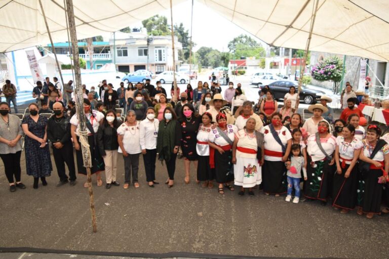 Encaminado en Leyes Justas el Jolgorio Educativo en Tlalcuapan: Dip. Alejandra Ramírez