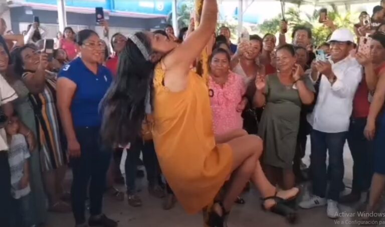 Alcalde de Guerrero organizó concurso de table dance en Día de las Madres