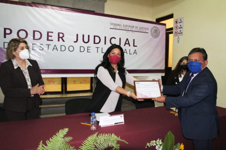 Clausura Presidenta del TSJ-CJE curso de capacitación en materia de oralidad mercantil