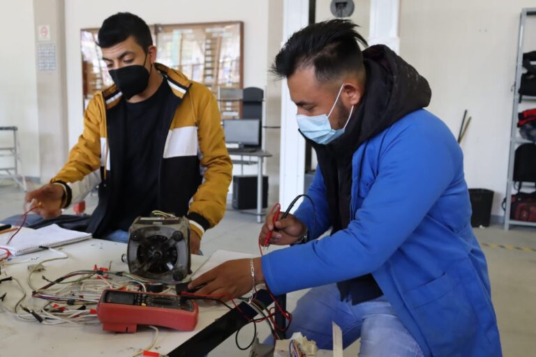 Cecyte-EMSaD e ITST impulsarán formación científica de la entidad