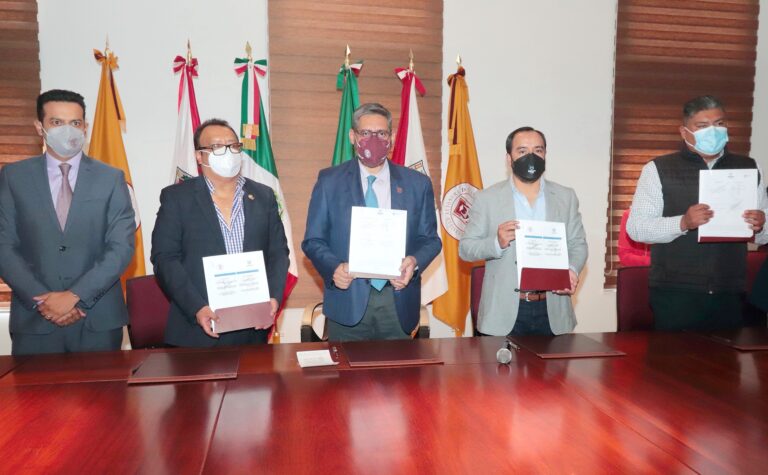 UATx y Apizaco Impulsarán Labor Social de Estudiantes