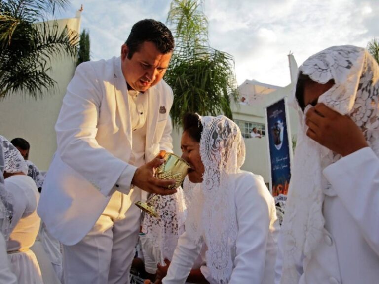 Condenan a Naasón Joaquín más 16 años en prisión por abuso infantil