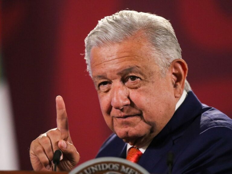 AMLO aseguró que eliminar horario de verano no afecta finanzas