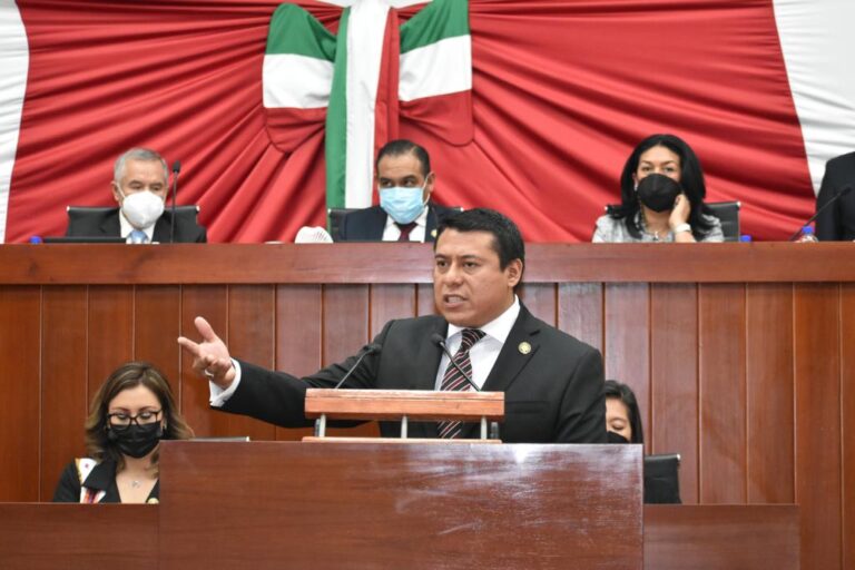 «El Congreso es baluarte del Estado de libertades»: Rubén Terán