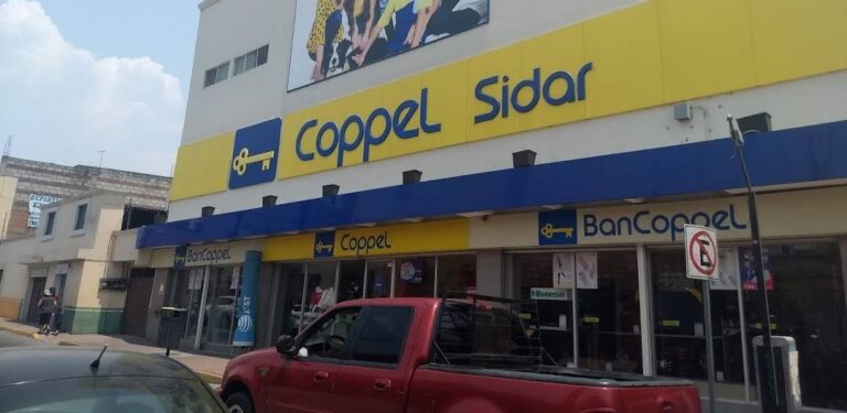 Policía Frustra Asalto en Coppel de San Pablo del Monte