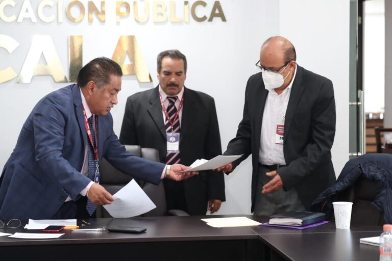 Entrega USET Proyecto de Rezonificación Escolar de Escuelas Secundarias Técnicas
