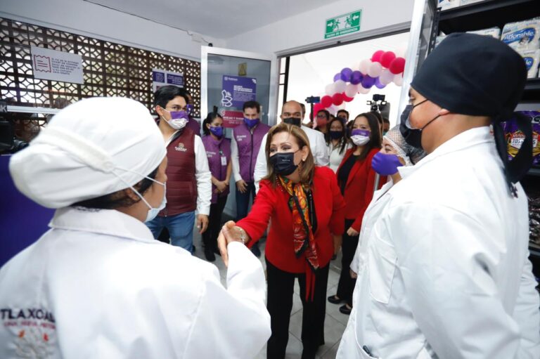 Gobernadora Inauguró Unidad de Bienestar para Tu Nutrición en Xaloztoc