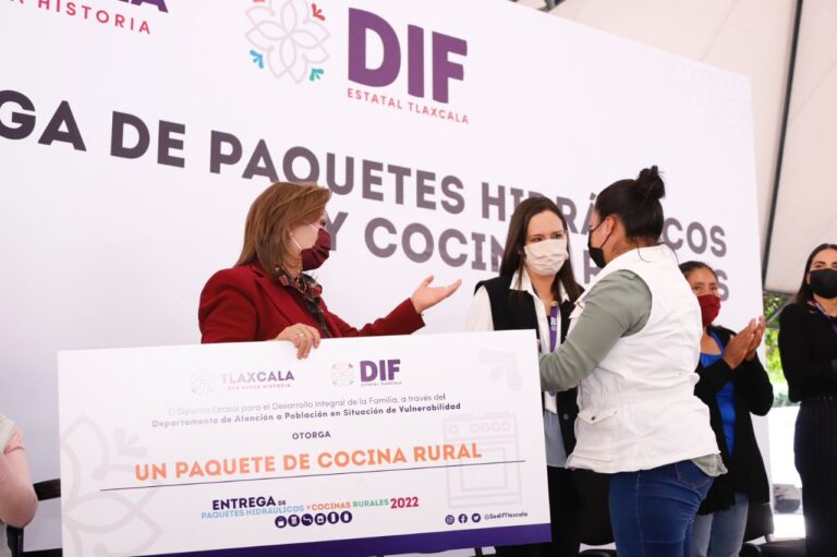 Con Inversión de 2.6 mdp la Gobernadora Entregó Apoyos a Familias Vulnerables