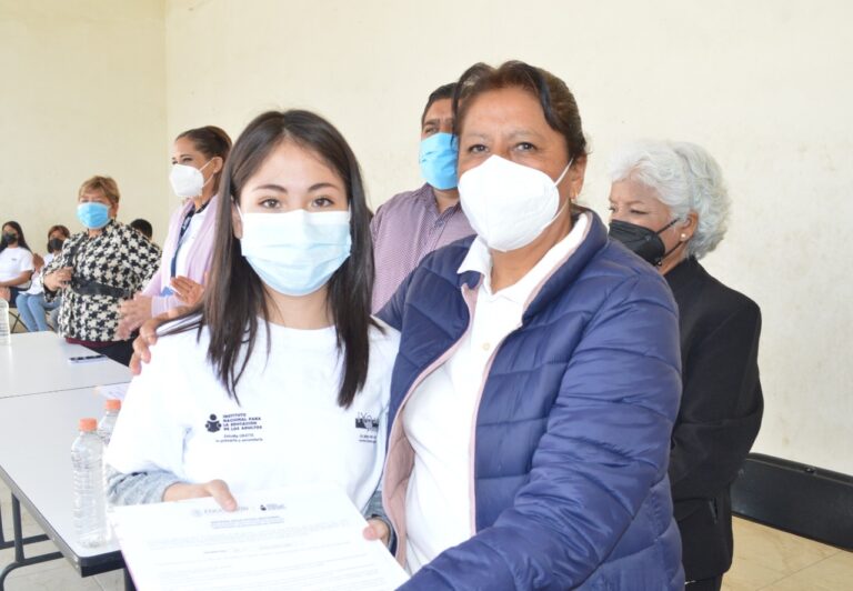 ITEA entrega certificados en Tepetitla, Calpulalpan y Tzompantepec