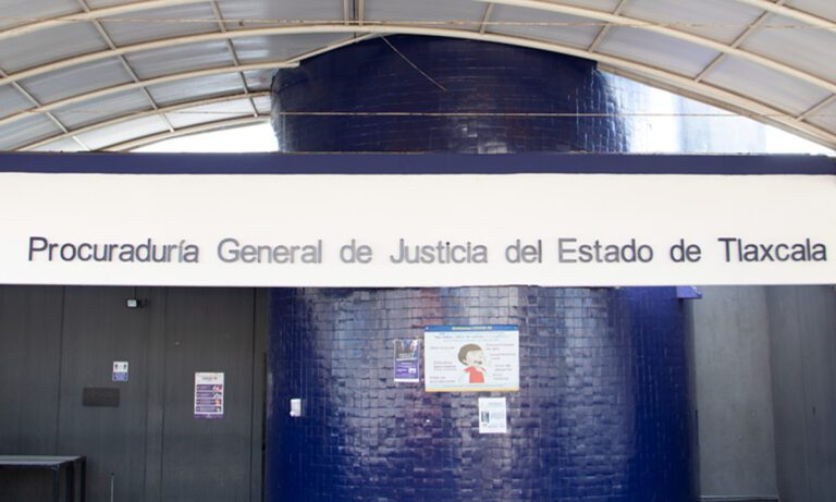 A disposición dos personas por llevar marihuana y cristal en Chiautempan