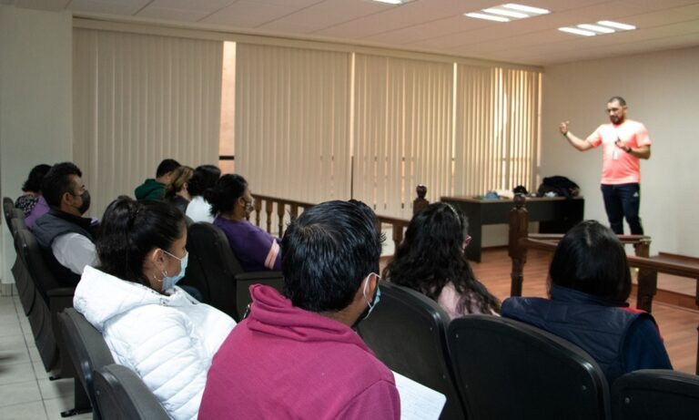 Ministerios Públicos de la PGJE se capacitan en procedimiento penal