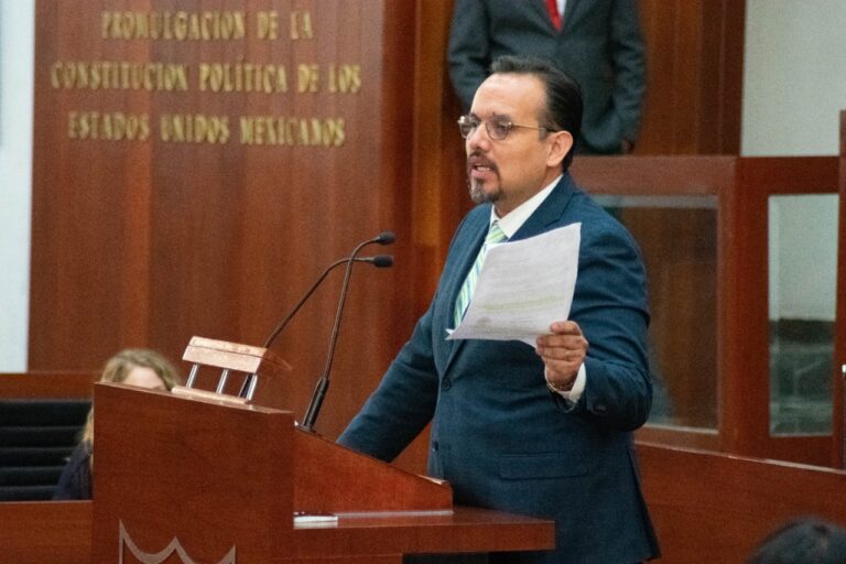 Ingobernabilidad en Xicohtzinco, por irresponsabilidad del Ejecutivo: Cambrón