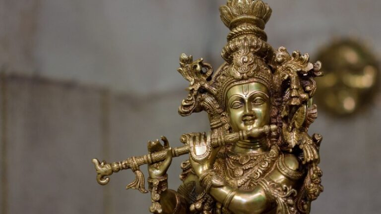 Ladrones devuelven reliquias robadas porque les daban pesadillas