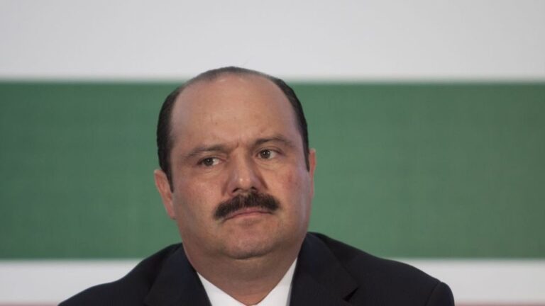 Juez admite amparo de César Duarte para llevar su proceso en libertad