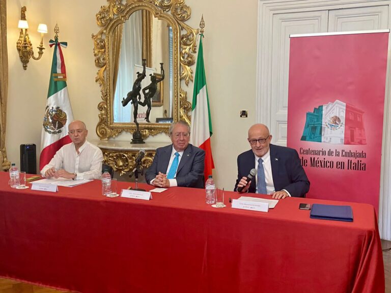 El Gobierno de México Recupera 30 Piezas Arqueológicas en Italia 