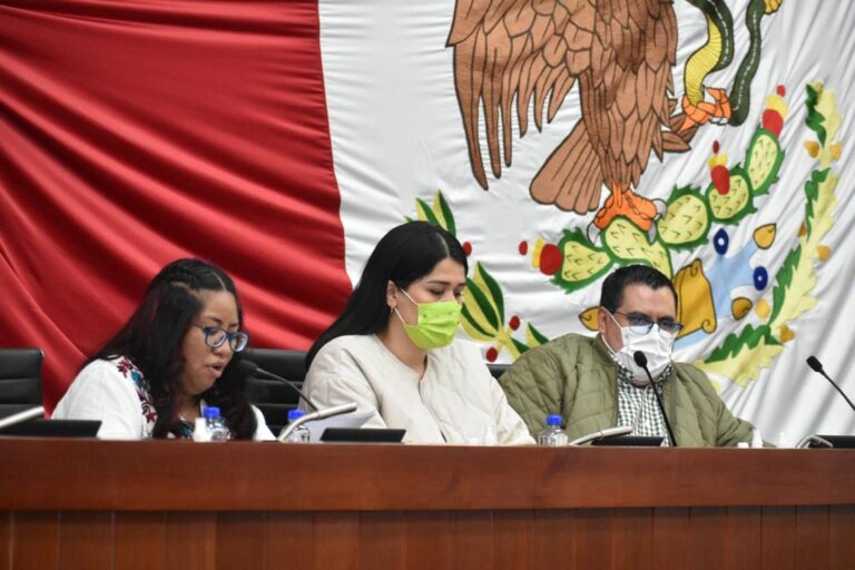 Autoriza Congreso a Axocomanitla y Apetatitlán desincorporación de vehículos en mal estado