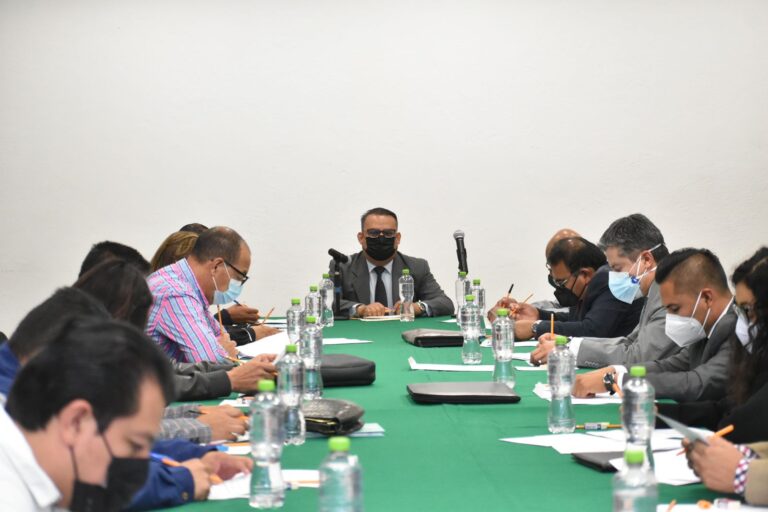 Transparente proceso de evaluación de aspirantes del SAET en el Congreso