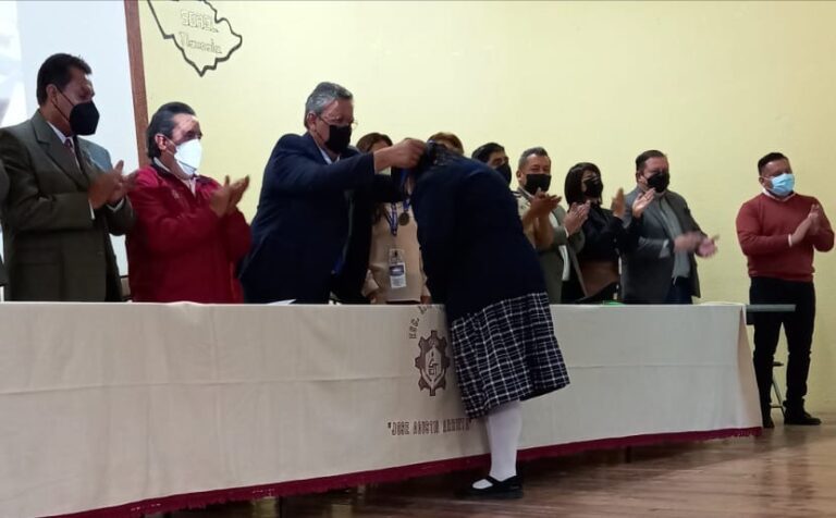 Fueron Reconocidos 90 Estudiantes de Educación Básica y Media Superior