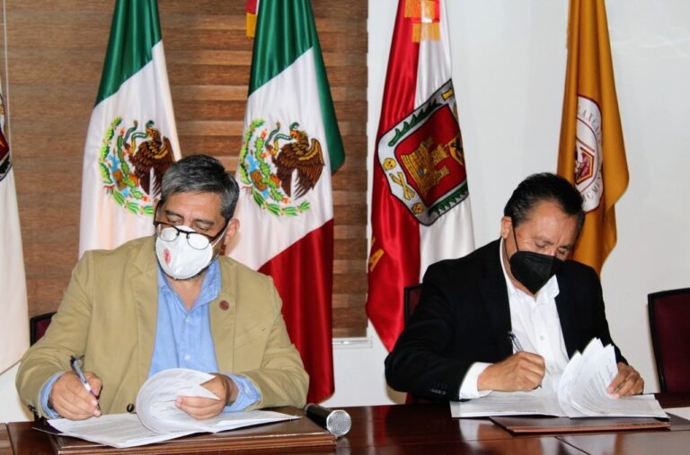 Firman Convenio la CEAM y UATx para favorecer a la comunidad estudiantil