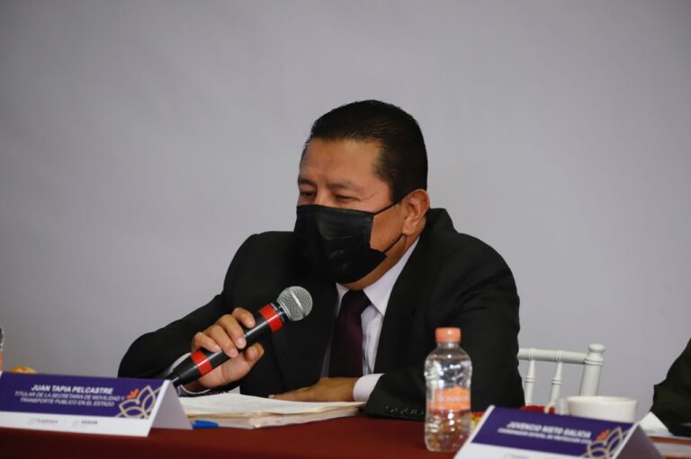 Trabaja SMyT para erradicar la invasión de rutas en el transporte público