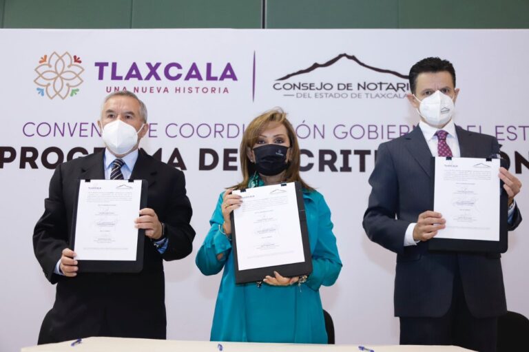 Presentó Gobierno del Estado y Notarios Programa de Escrituración y Testamento a Bajo Costo