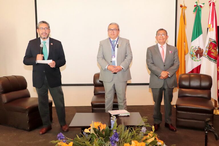 Culmina con Éxito Congreso Internacional Sobre Primera Infancia en la UATx