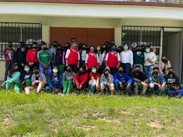 FGR imparte pláticas a estudiantes sobre delito cibernéticos en Tlaxcala