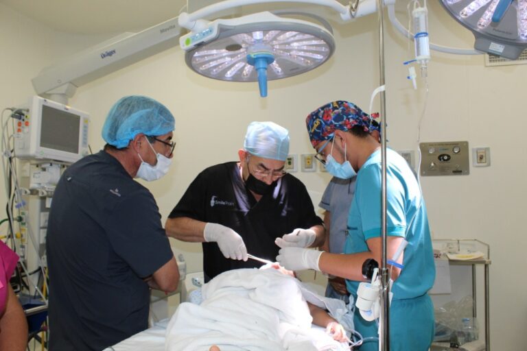 Gracias a Cirugías Gratuitas de Labio y Paladar Hendido, Familias Ahorran más de 2.6 mdp